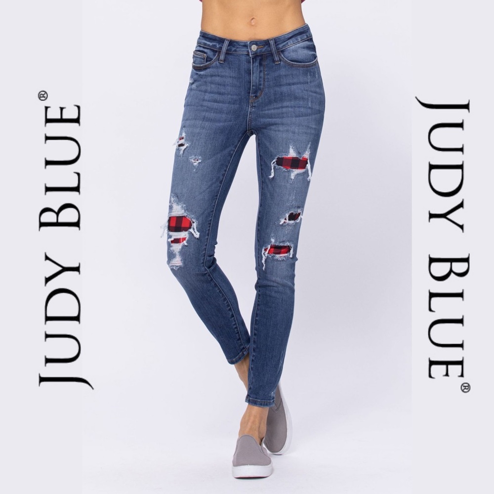 JUDY BLUE | Mid Rise Buffalo Patch Skinny Jeans